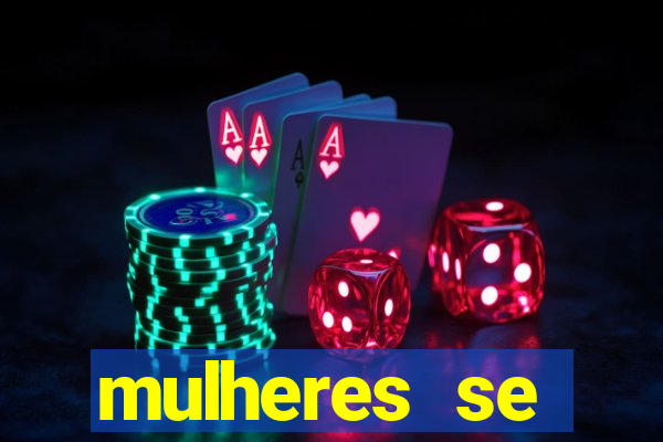 mulheres se exibindo ao vivo